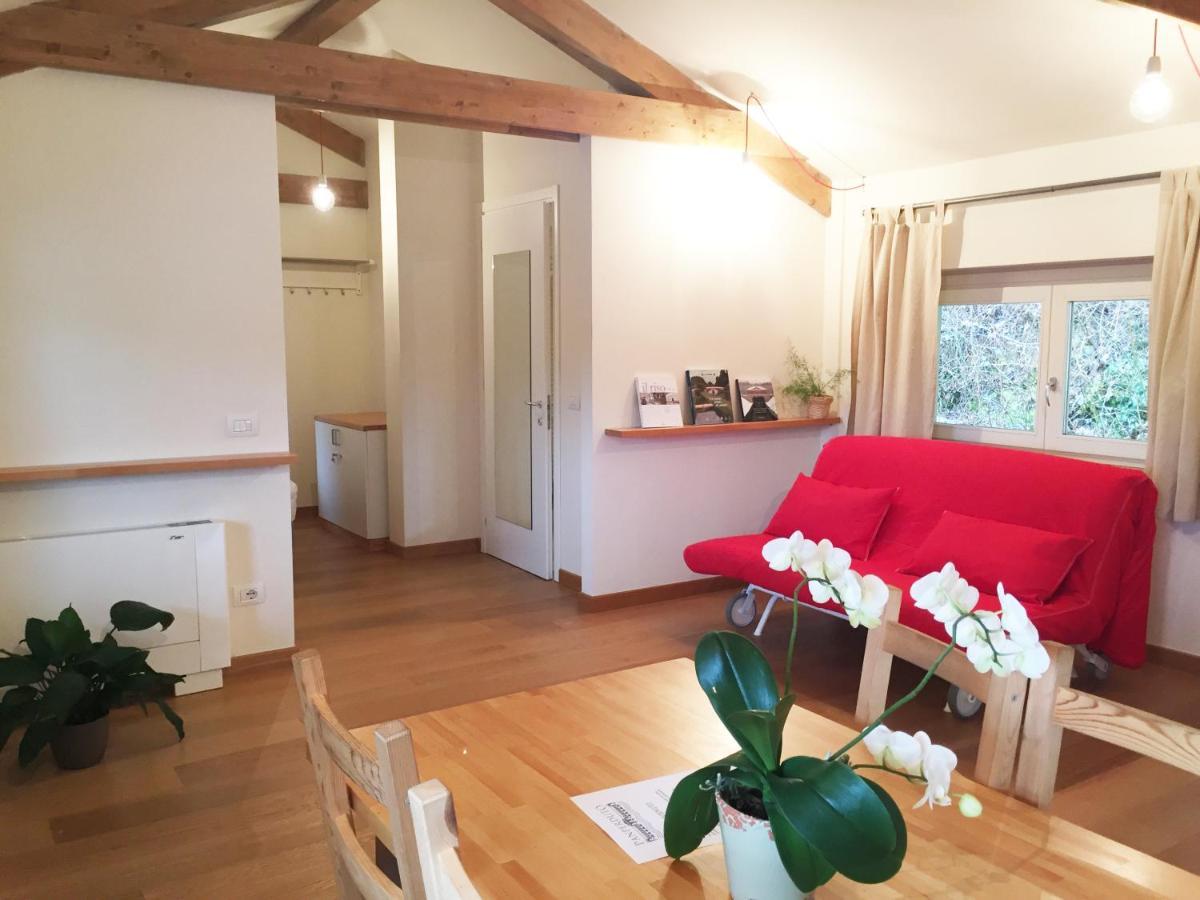 Panperduto Hostel Сома Ломбардо Екстериор снимка